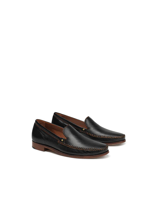 Seth Black Smooth Loafer